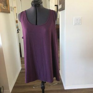 J Jill mulberry sleeveless round neck tank L